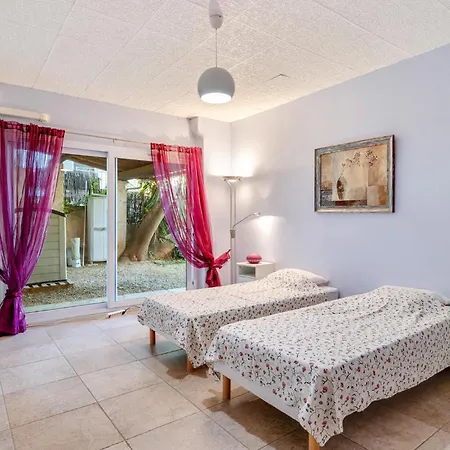 Lovely Home In Sainte Maxime Sainte-Maxime